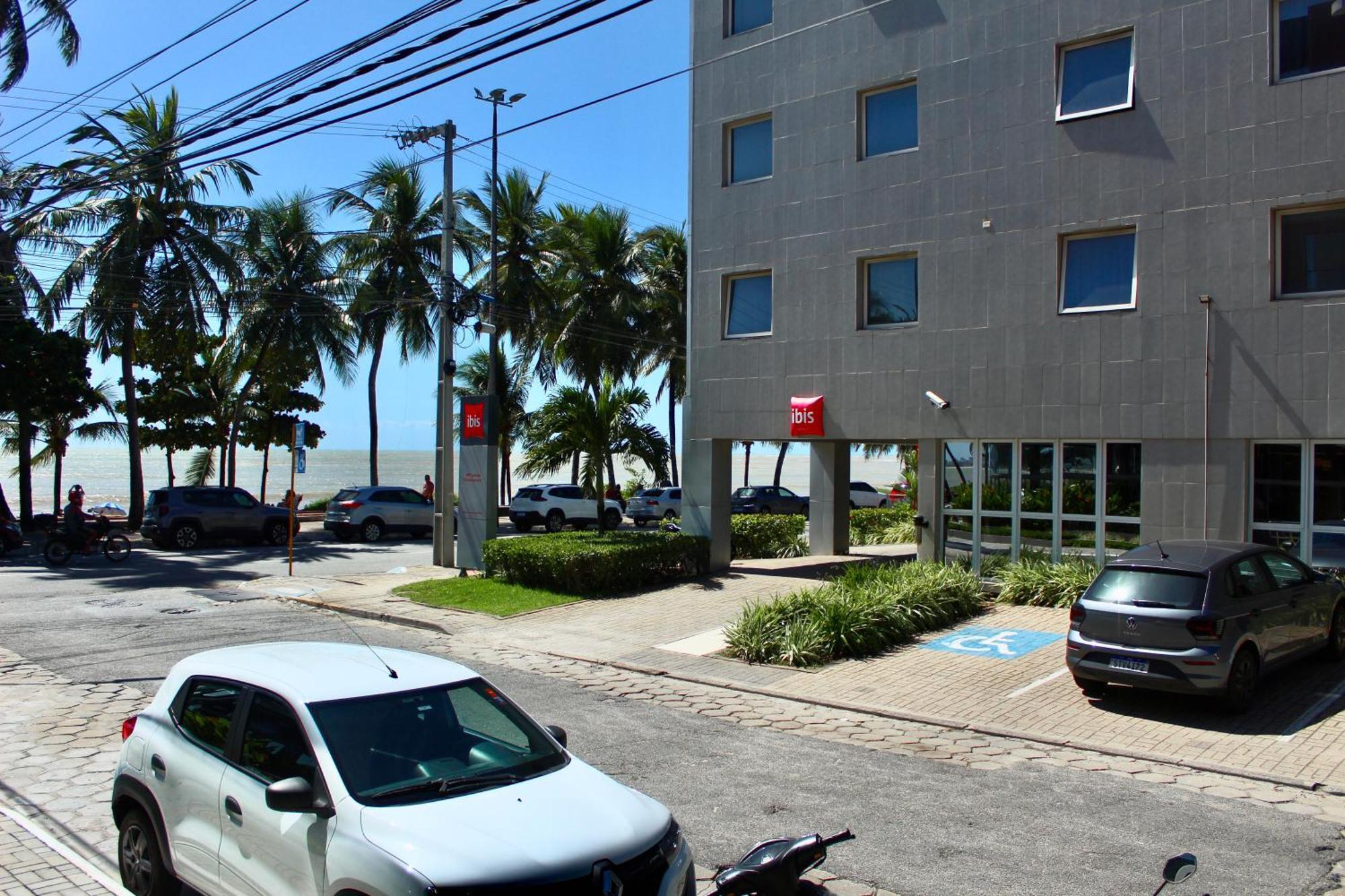 Ibis Joao Pessoa Praia Exterior photo
